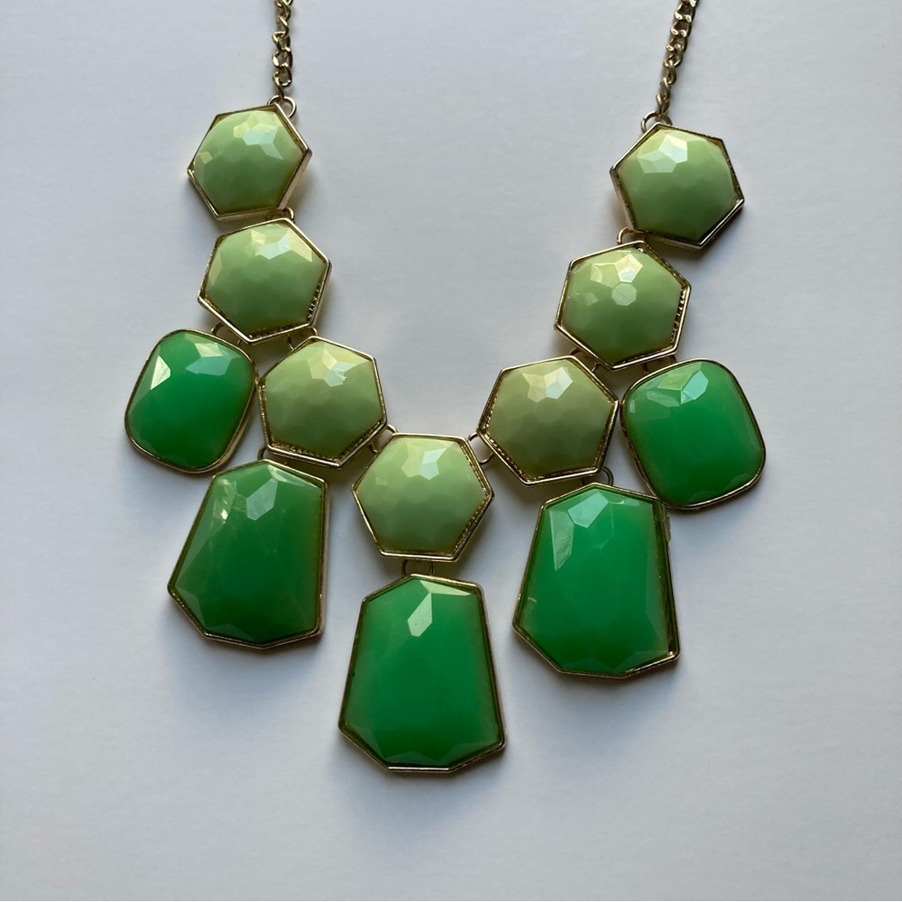 Green Faceted Stone Statement Necklace